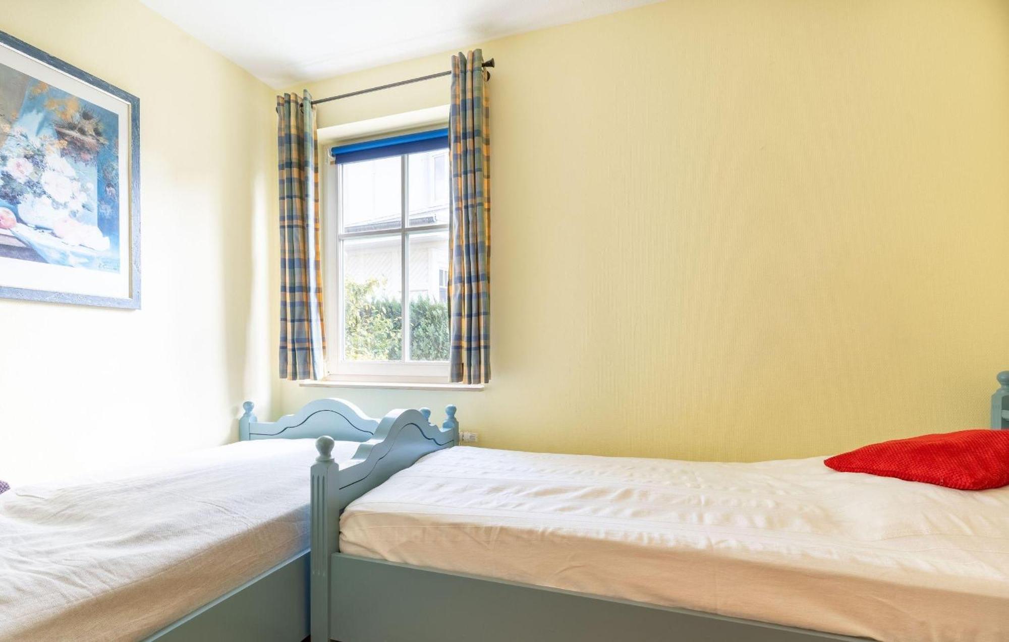 Ferienwohnung-2-kranich-villa-vogelsang-in-binz-3-raum-parkplatz-wlan-wintergarten-terrasse Apartment Ostseebad Binz