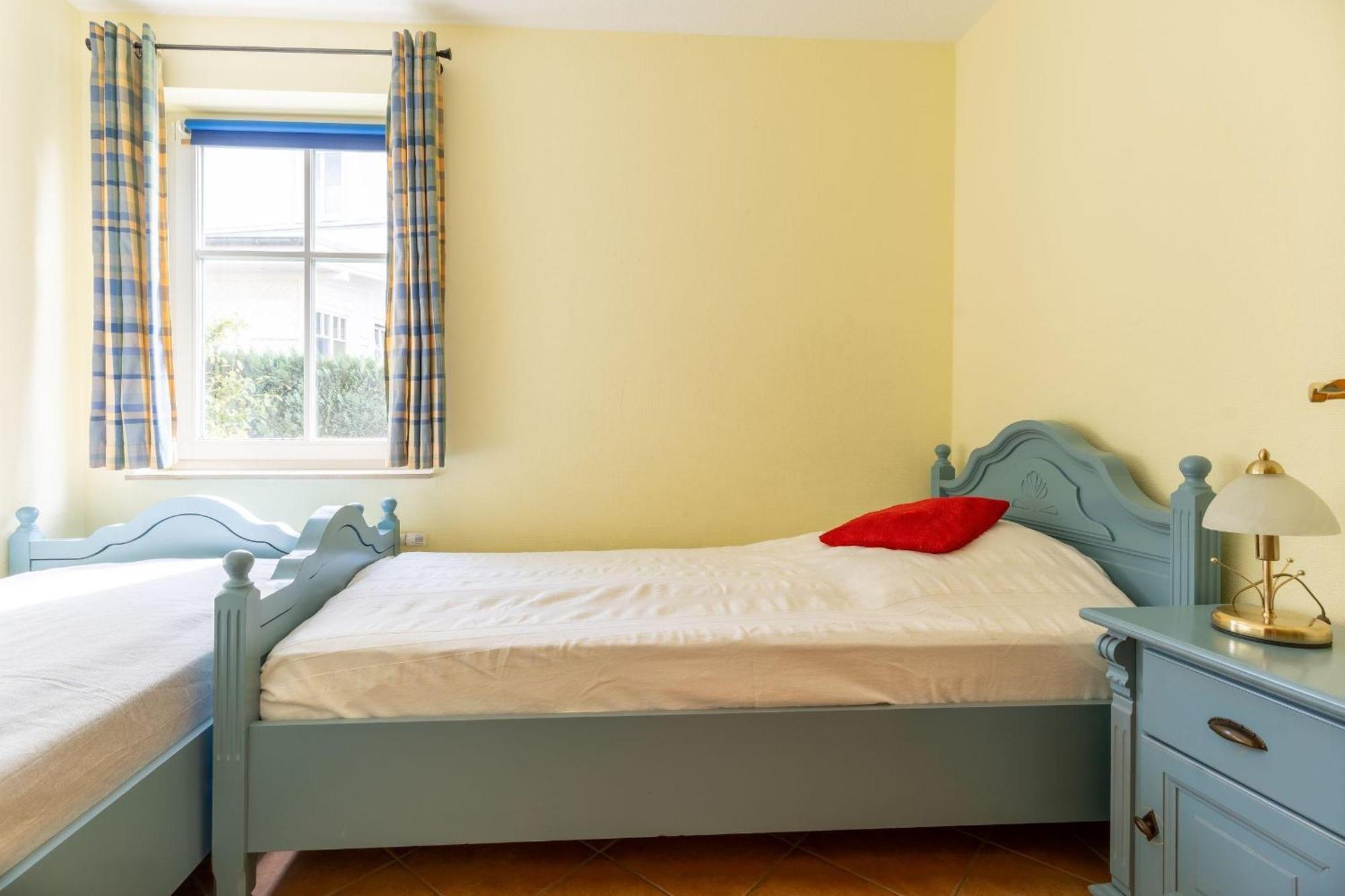 Ferienwohnung-2-kranich-villa-vogelsang-in-binz-3-raum-parkplatz-wlan-wintergarten-terrasse *