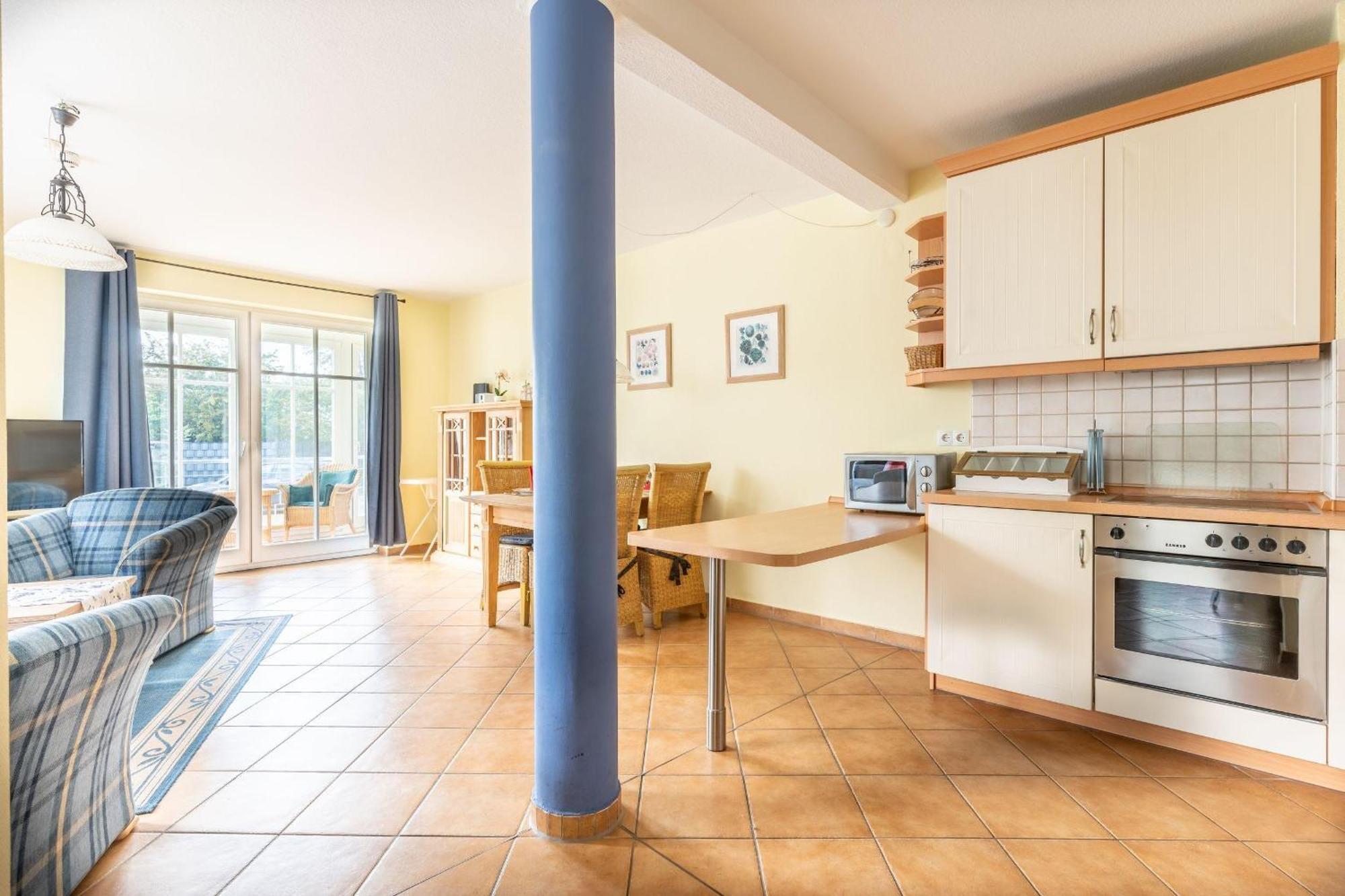 Ferienwohnung-2-kranich-villa-vogelsang-in-binz-3-raum-parkplatz-wlan-wintergarten-terrasse Apartment