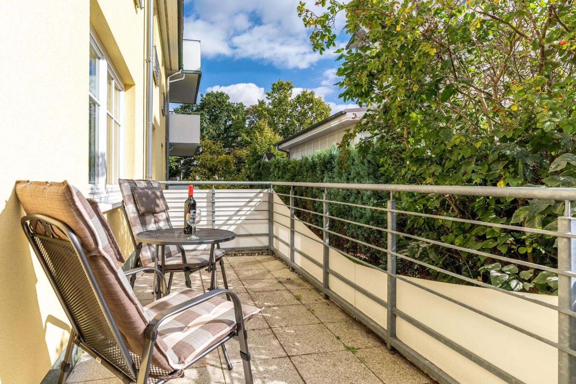 Ferienwohnung-2-kranich-villa-vogelsang-in-binz-3-raum-parkplatz-wlan-wintergarten-terrasse Ostseebad Binz