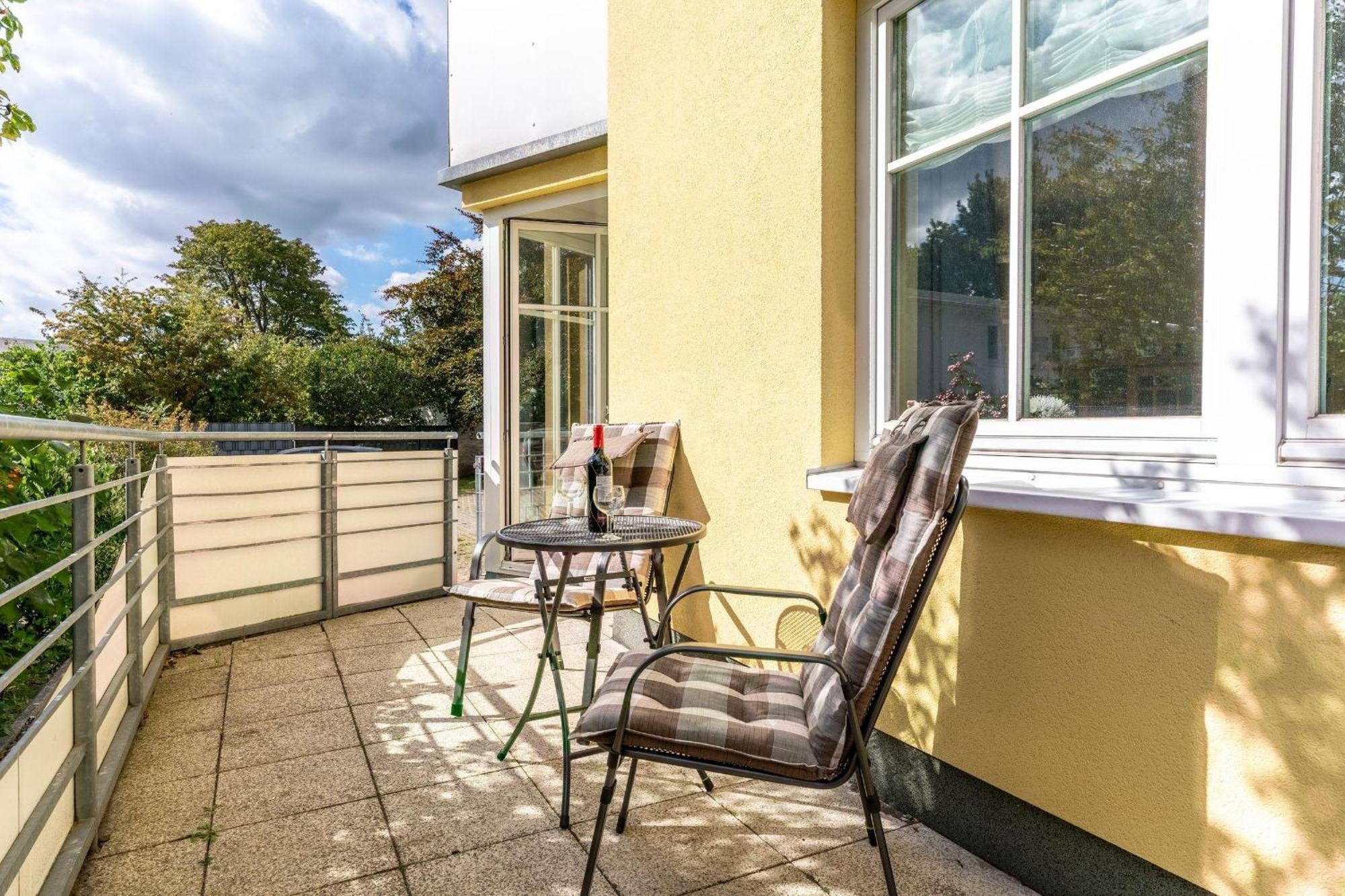 Ferienwohnung-2-kranich-villa-vogelsang-in-binz-3-raum-parkplatz-wlan-wintergarten-terrasse * Binz