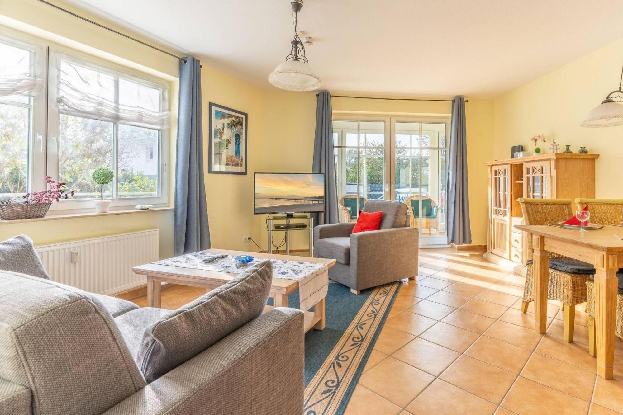 Apartment Ferienwohnung-2-kranich-villa-vogelsang-in-binz-3-raum-parkplatz-wlan-wintergarten-terrasse *